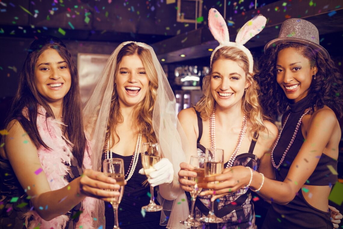 5 Reasons to Have Your Bachelorette Party on a Boat