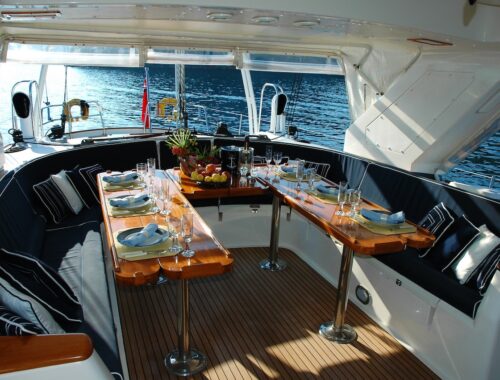 Tips for Organizing a Boat Party 