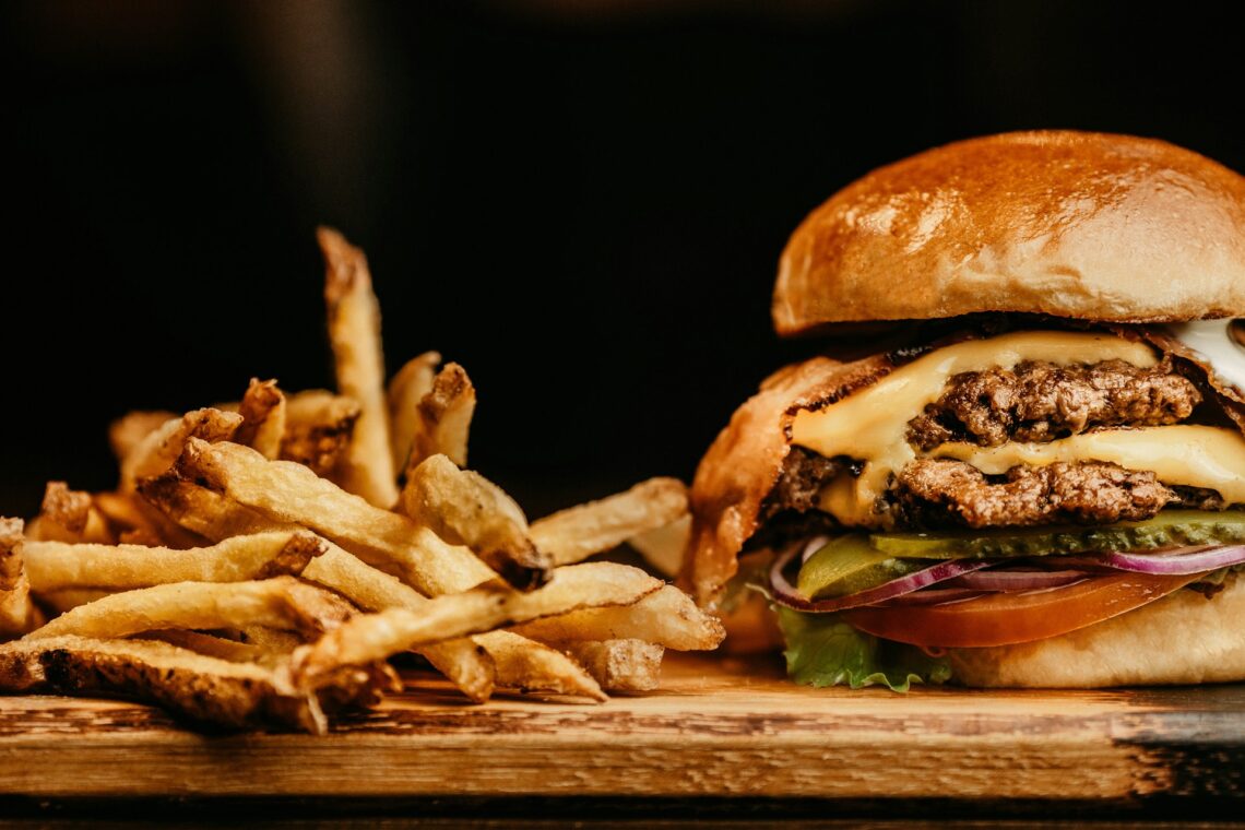 The Fast-Casual Footprint: A Comparative Look at Dining Habits Over the Years